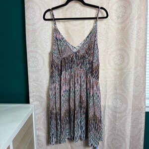 Cupshe NWT Swims Cover V-Neck Spaghetti Strap Mini Dress Boho Pattern Sz Medium